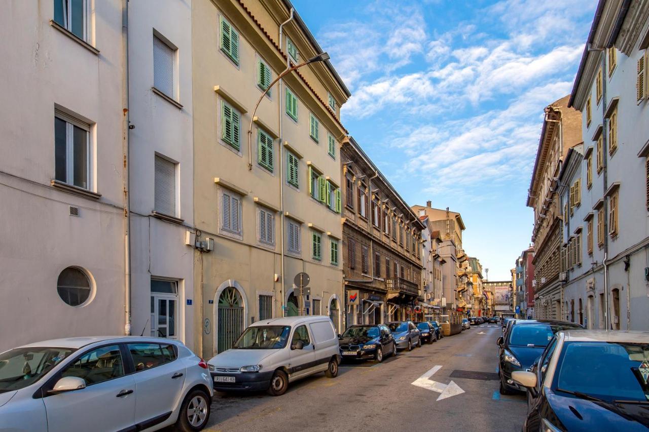 Apartment Opa Gold Rijeka Luaran gambar